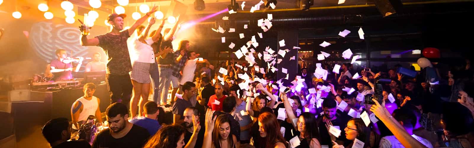 Brussels City Trip with the Ultimate Pub Crawl