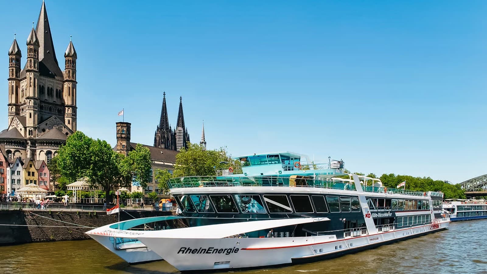 Cologne city trip including Virtual Reality Time Travel Ticket foto 1