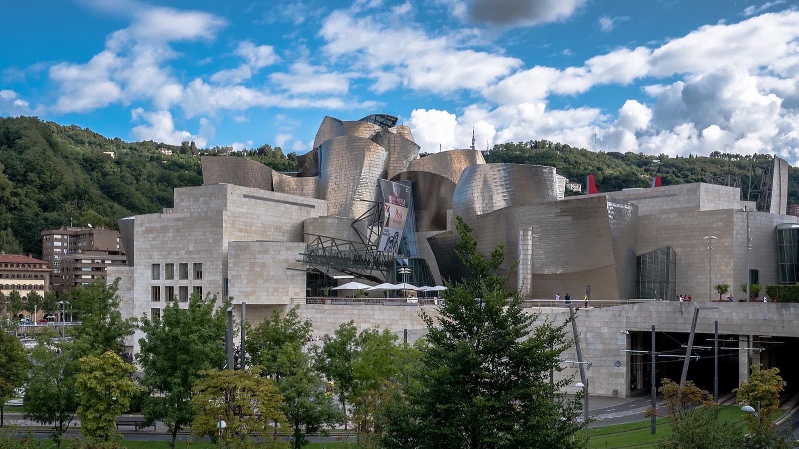 Northern Spain Family Holiday (2 adults + 2 children) foto 3