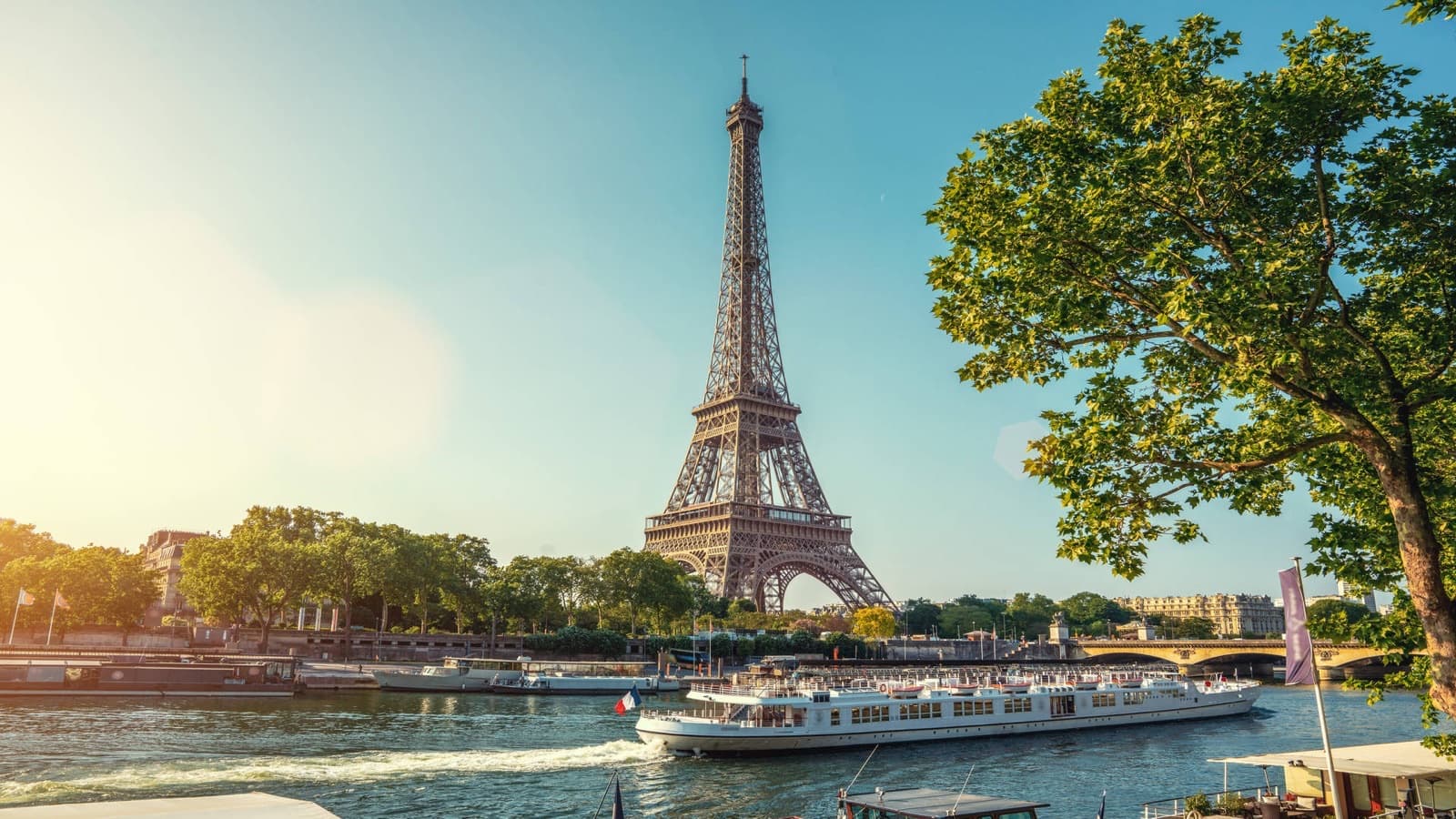 Paris city trip with Seine River Cruise incl. Hotel foto 2