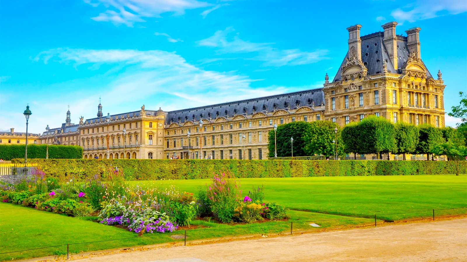 Paris City Trip | Hotel of your choice for 2 people foto 2