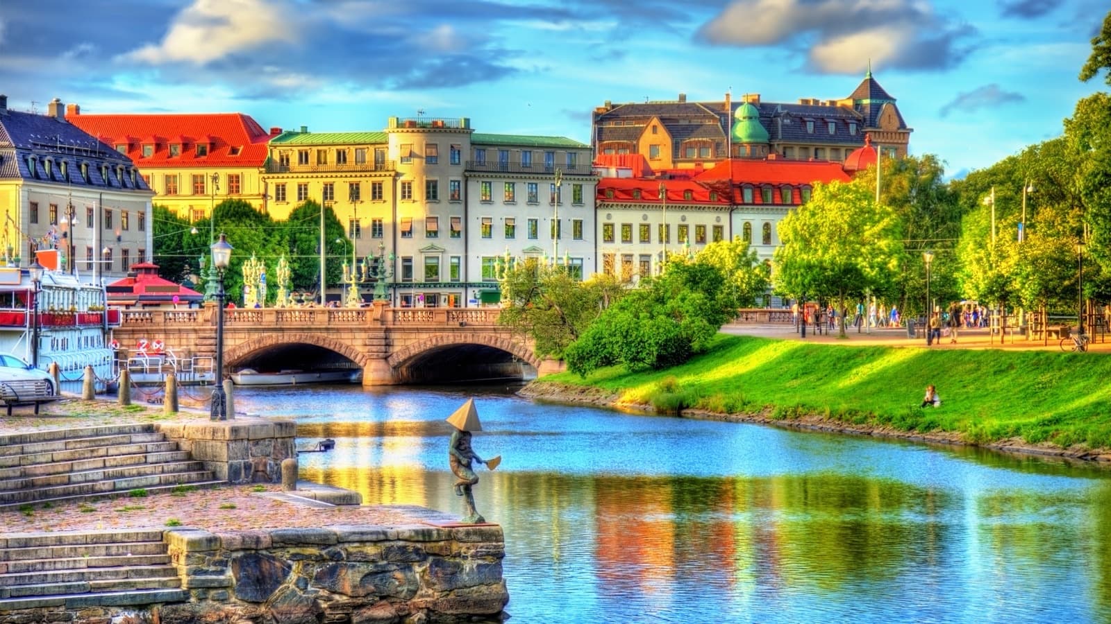Sweden Family Holiday (2 adults + 2 children) foto 1