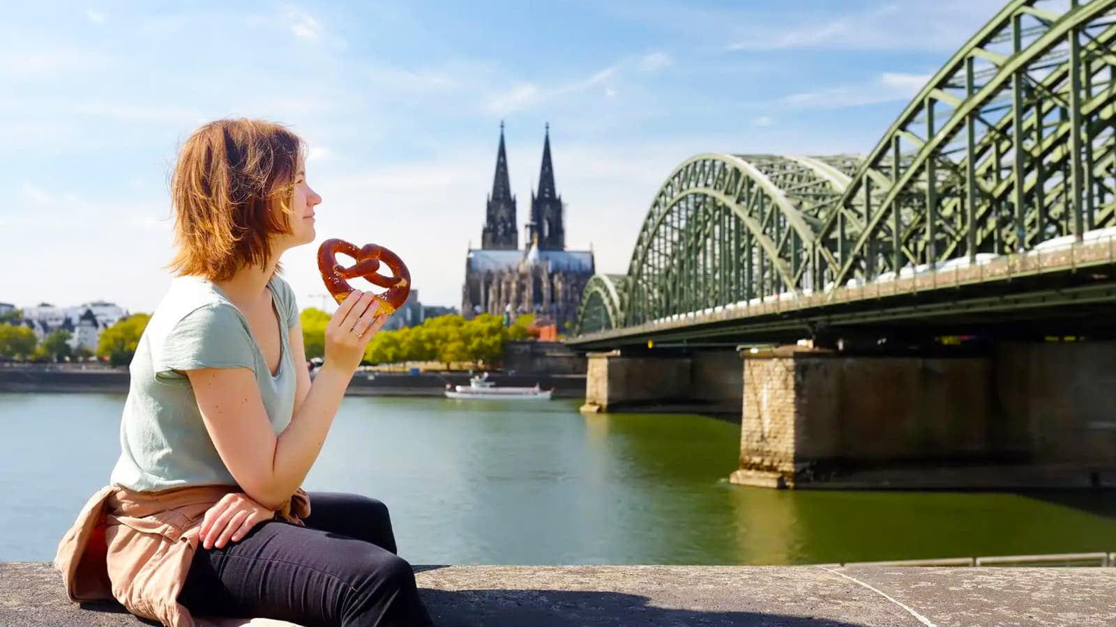  Stedentrip Keulen met toegang tot Aqualand foto 1